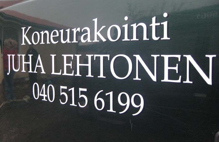 data/kuvat/Autoteippauksia2.jpg